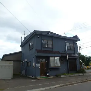 guest-house-hakodate-crossroad.hokkaidohotelsjapan.com/